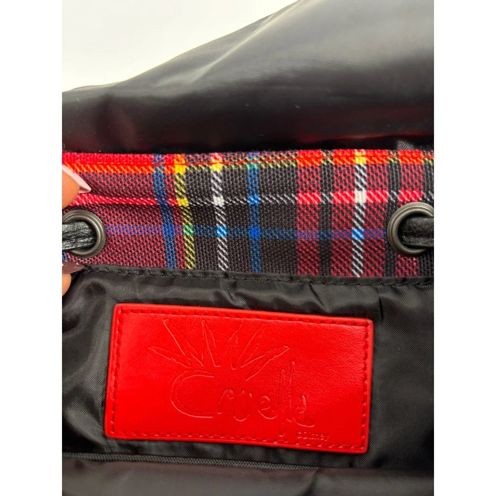 Disney Backpack Unisex OS Red‎ Cruella de Vil Tartan Plaid Punk Patch Rucksack
